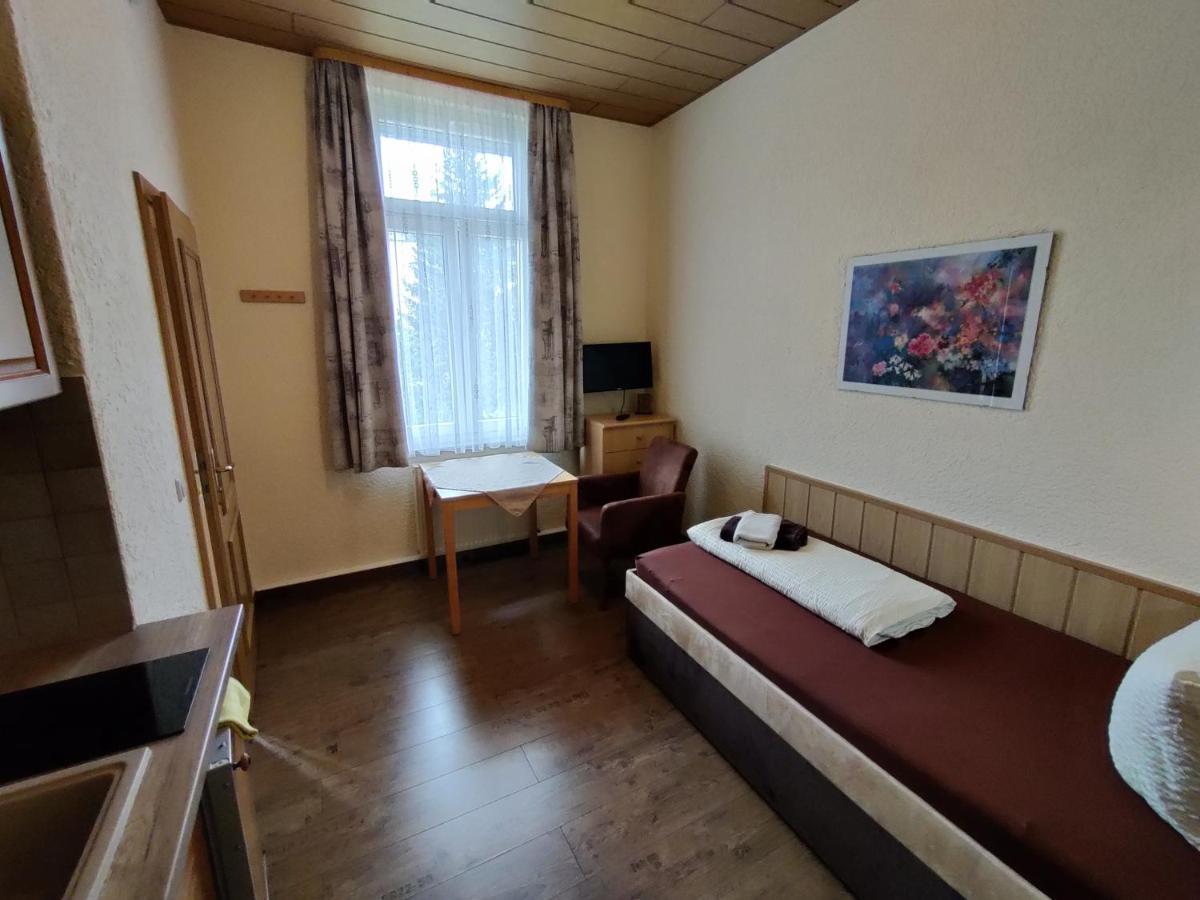 Appartementhaus Savina Weimar  Buitenkant foto